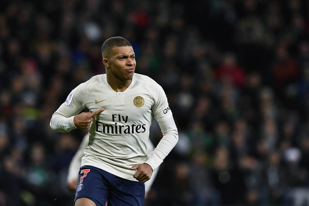 申花新外援? 前场多面手价格实惠 日职银靴法甲30场造9球够用了